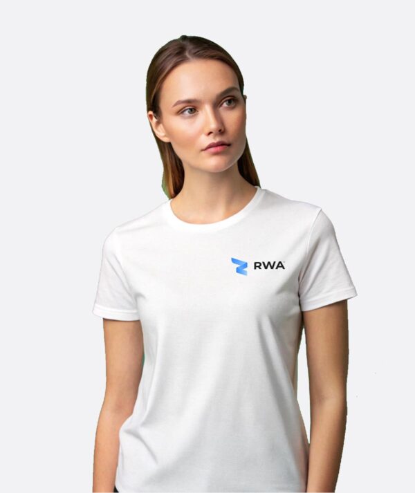 RWA Signature Logo T-Shirt Ladies – Minimalist Streetwear Tee – Modern Fit by RWA.Inc